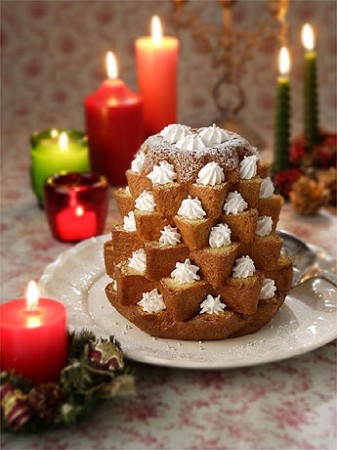 ドンクで「クリスマスフェア」−パネトーネ、シュトーレンなどヨーロッパ伝統菓子販売