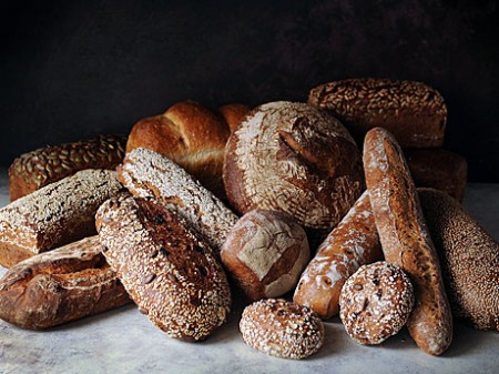 「シュタインメッツ粉」を使ったパン、アンデルセンが全国で販売