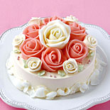 「コロンバン」が母の日限定ケーキ−バタークリームでバラの花束を
