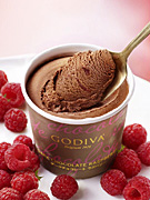 「ゴディバ」アイスクリーム−「ダークチョコレート ラズベリー」など新商品2種